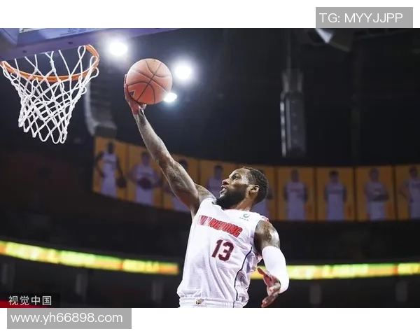 杭州篮球队进攻战术解析与深度剖析助力球队崛起之路