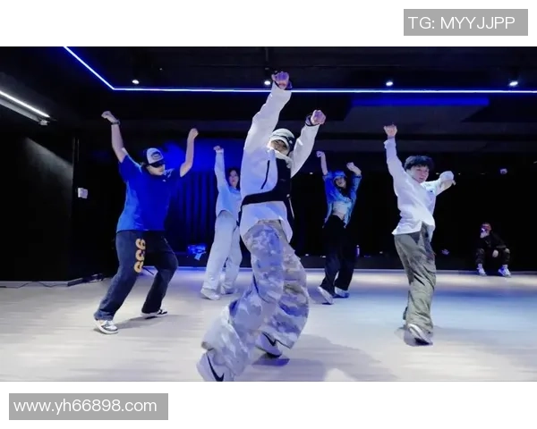 重庆街舞队荣登全国街舞技术排行榜第三名引发热议